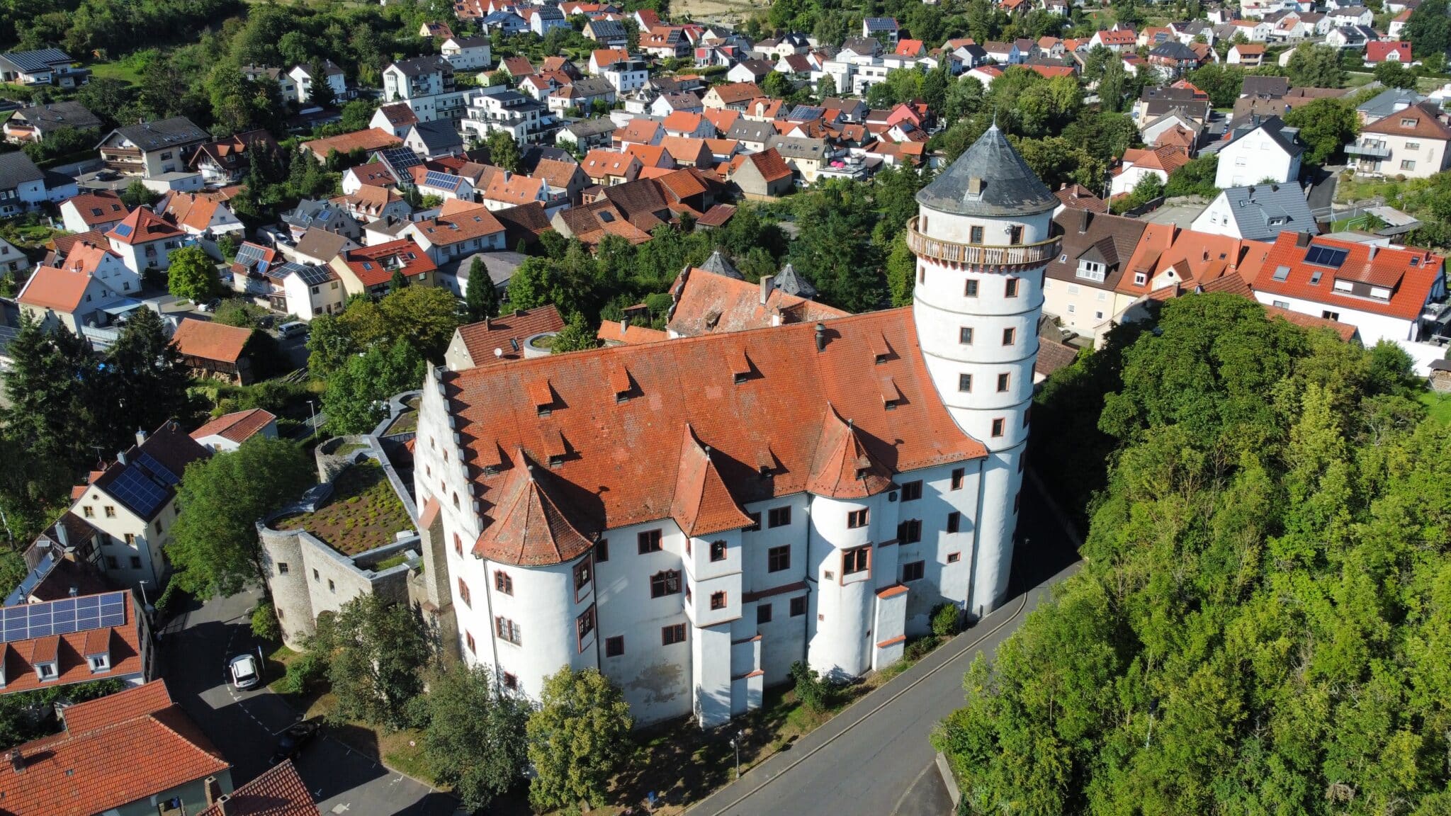 PM des Landratsamtes WÜ vom 25.8.26: Großübung der Bundeswehr im September: Truppenbewegungen auch im Landkreis Würzburg möglich